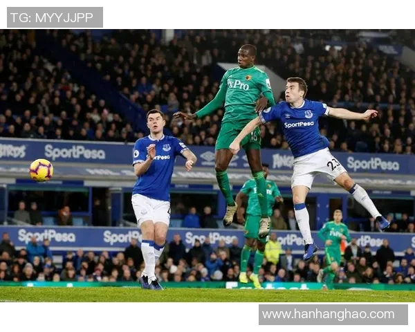 汉姆心目中的足球明星是谁他在球场上的表现如何影响了球队的成绩 汉姆心目中的足球明星是谁他在球场上的表现如何影响了球队的成绩